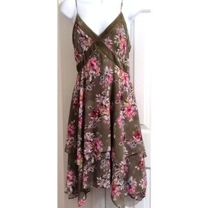 White House Black Market Green Floral Dress Velvet Trim Asymmetric Size 4 NWT